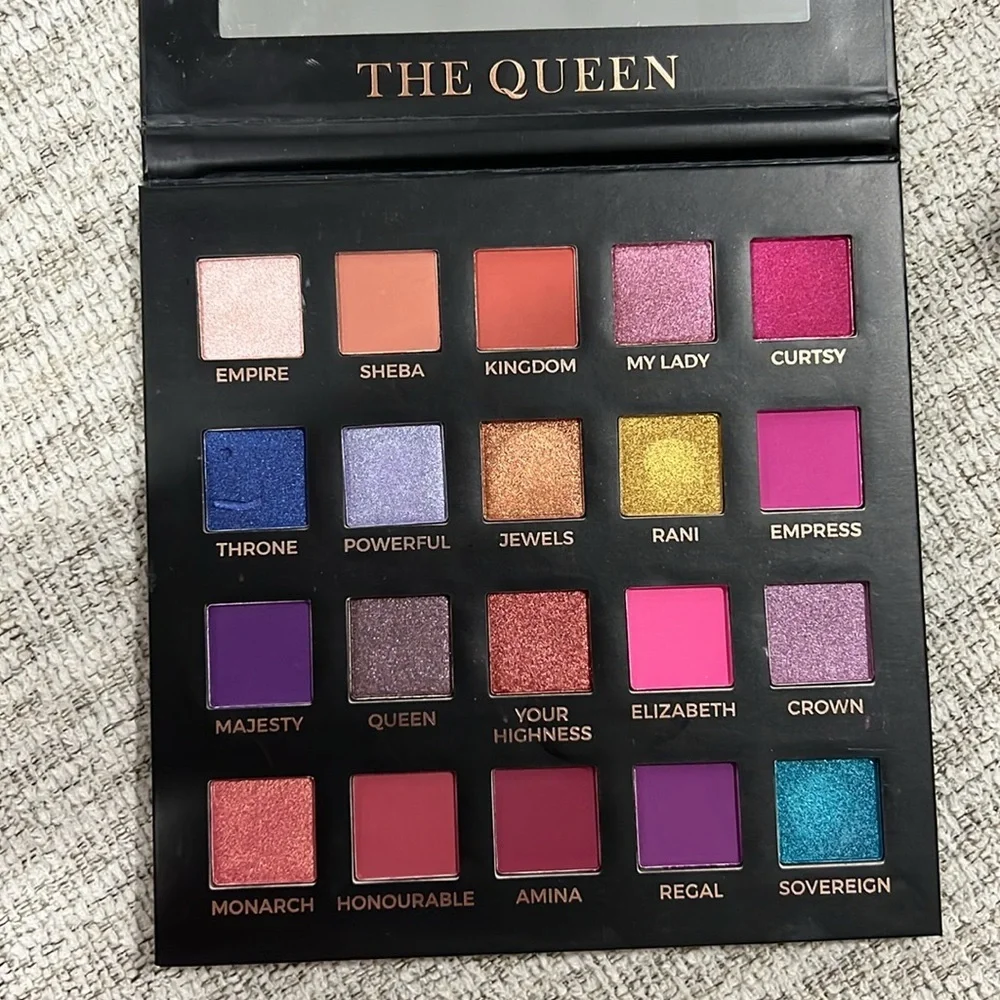 The Queen Palette by Eloise - Picture 5 of 7